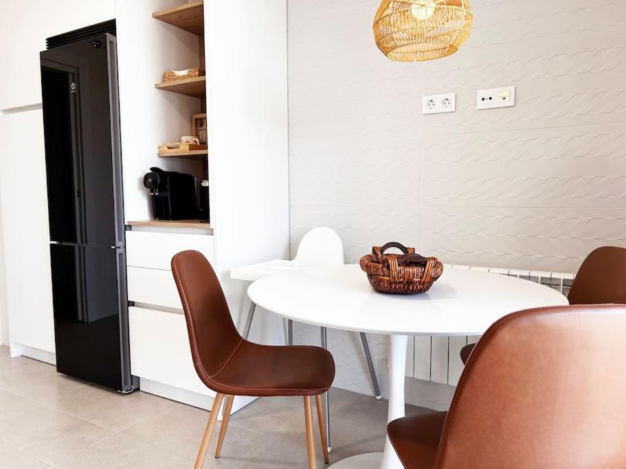 Apartamento De Cuatro Habitaciones En Talavera 탈라베라 데 라 레이나 외부 사진