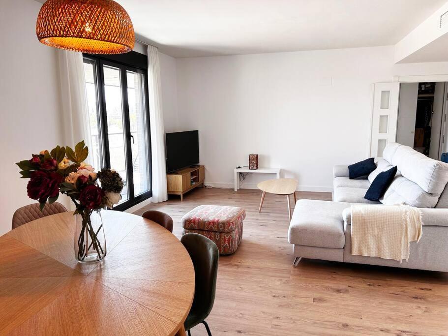 Apartamento De Cuatro Habitaciones En Talavera 탈라베라 데 라 레이나 외부 사진